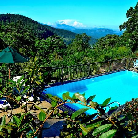 The Grand Hills Bed & Breakfast แคนดี้ ภายนอก รูปภาพ