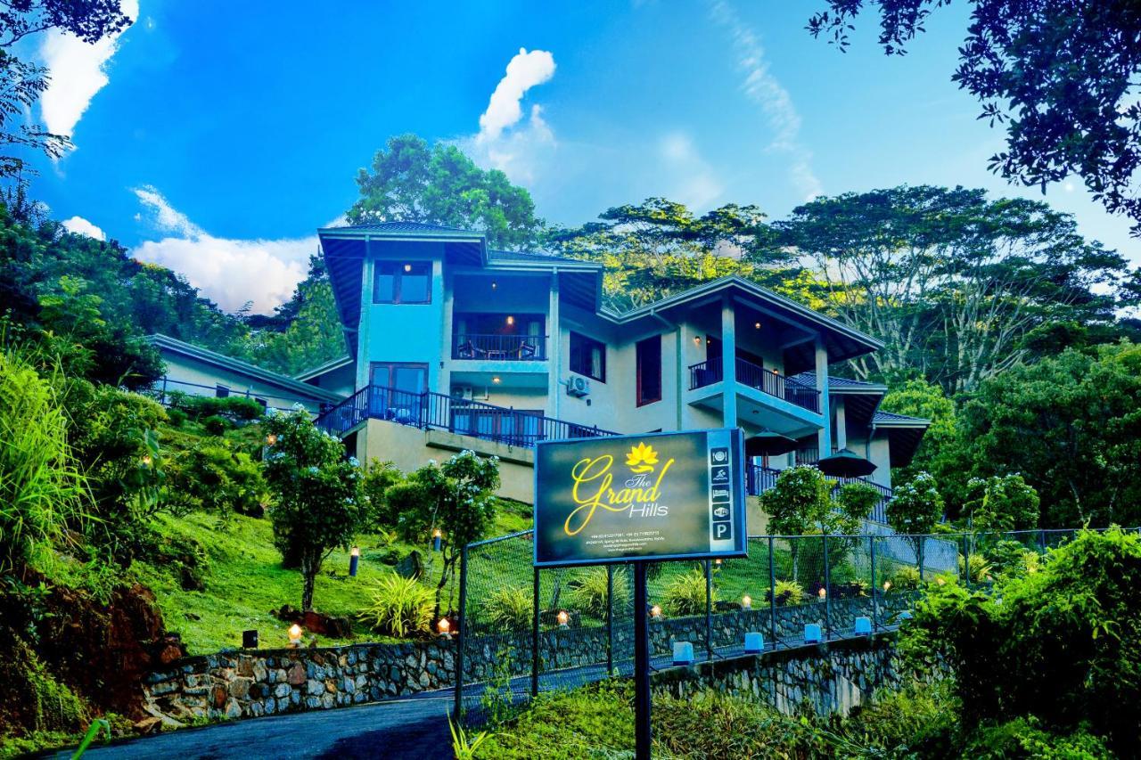 The Grand Hills Bed & Breakfast แคนดี้ ภายนอก รูปภาพ