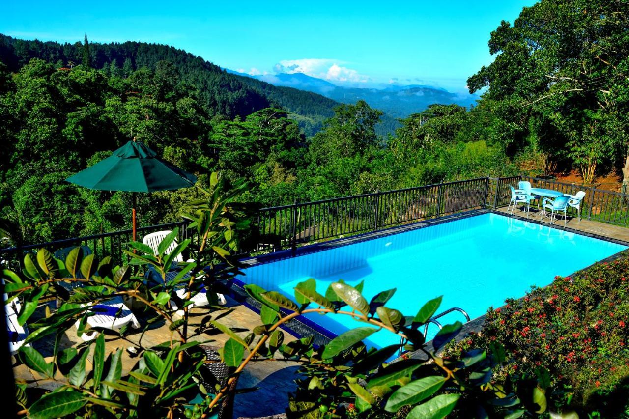 The Grand Hills Bed & Breakfast แคนดี้ ภายนอก รูปภาพ