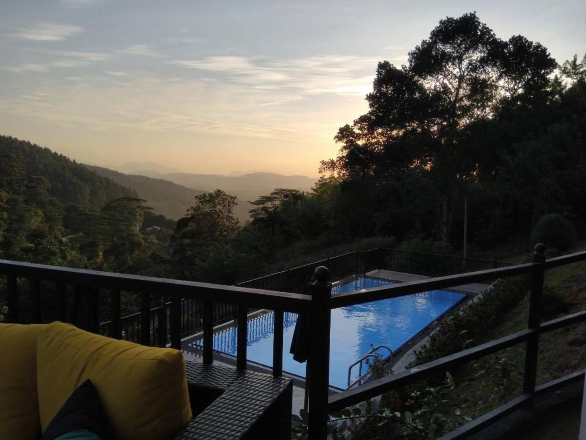 The Grand Hills Bed & Breakfast แคนดี้ ภายนอก รูปภาพ